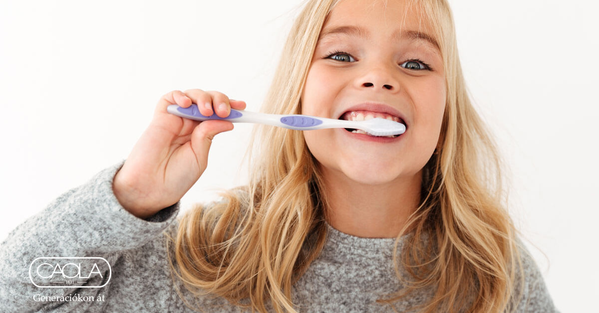 The importance of children's toothpaste and oral hygiene during childhood.